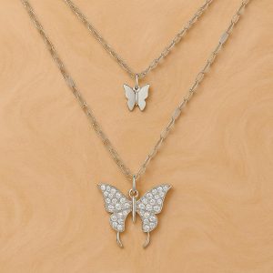 Butterfly Double-Layered Necklace for Women _ Elegant Chain with Delicate Butterfly Pendant _ Trendy Minimalist Jewelry and Special
